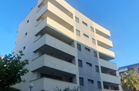 Penthouse na sprzedaż w Calle Berlín, 15, Salou thumbnail 1
