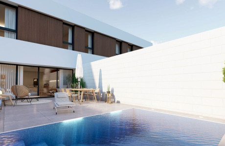 Chalet adosado en venta en  Calle Piélago, 6 , Ciudad Real photo 1