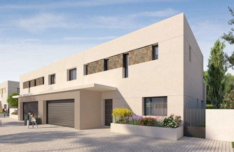 Chalet adosado en venta en  Calle Coco s/n , Valladolid photo 1