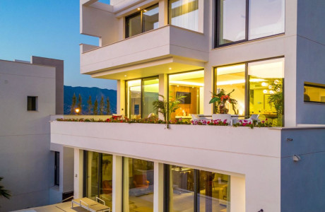 Detached villa for sale in Calle Urb Cala Golf Parcela 9B s/n, Mijas photo 1