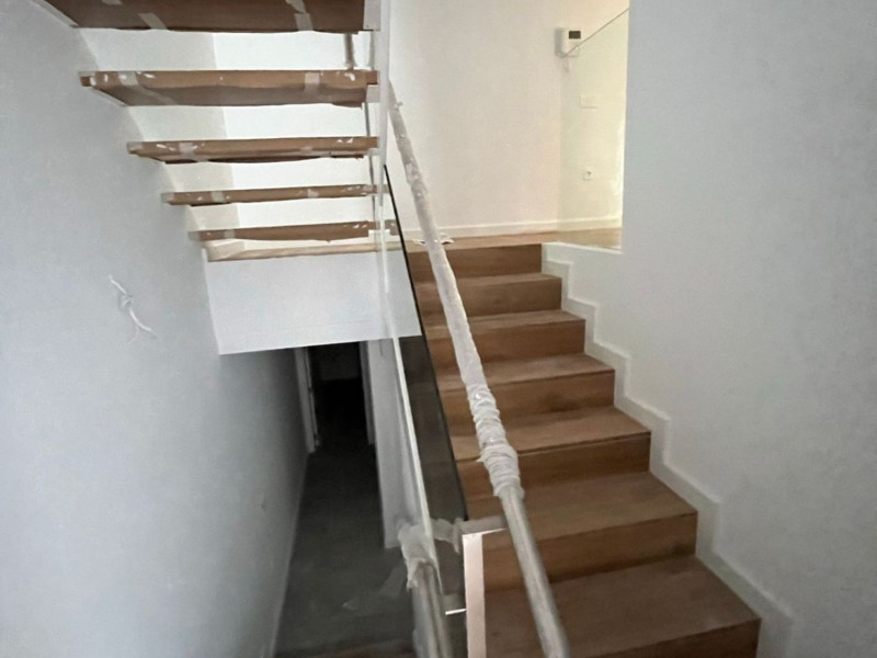 Obra nueva 2 Fase de 12 Unifamiliares en Ciudad Real (Revista) photo 5