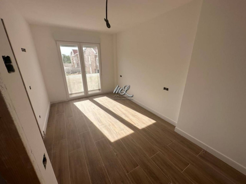 New construction Chalet pareado en Burguillos de Toledo in Burguillos de Toledo photo 4