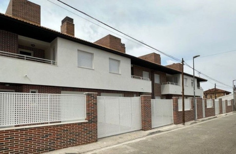 Chalet adosado en Santa Isabel de Aragón, 8 thumbnail 1