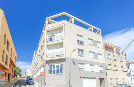 New build Piso y garajes en C/ Pompeu fabra, Developments  in La Sénia  
 photo 1