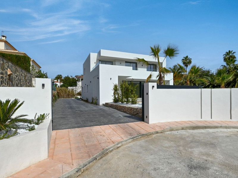 New construction Villa Carpi in Benissa photo 2