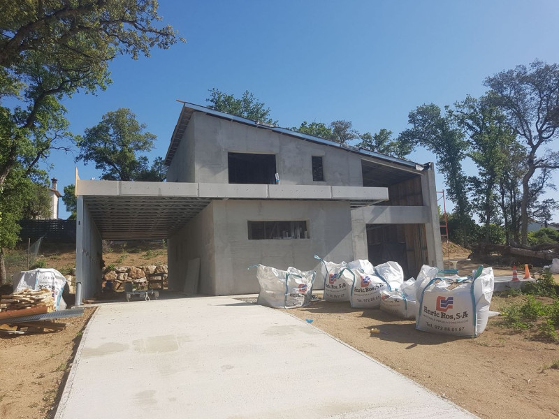 New construction Sunny Villa in Caldes de Malavella photo 4