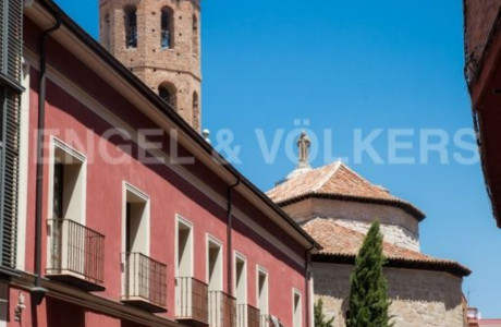 Piso en venta en Calle Santuario, 2, Valladolid
thumbnail 2