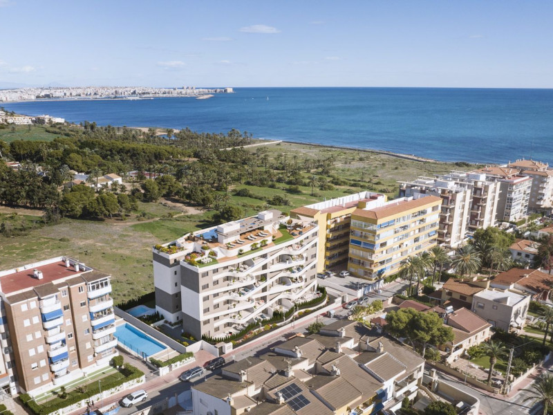 Sale of ground in Calle Pleamar, 22, Torrevieja
 photo 3