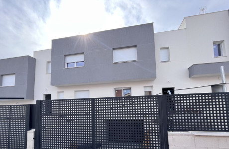 Semi-detached house for sale in , El Viso de San Juan photo 1