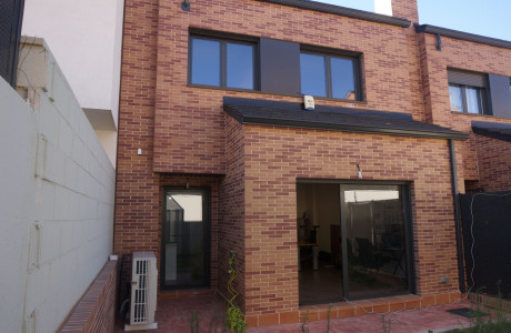 Promoción Residencial Hungría 10 obra nueva en Meco thumbnail 3