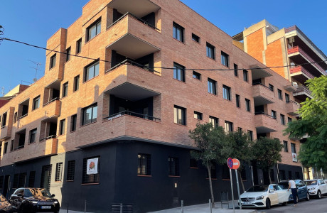 Piso en venta en  Avenida Calderó, 10, Mollet del Vallès photo 3