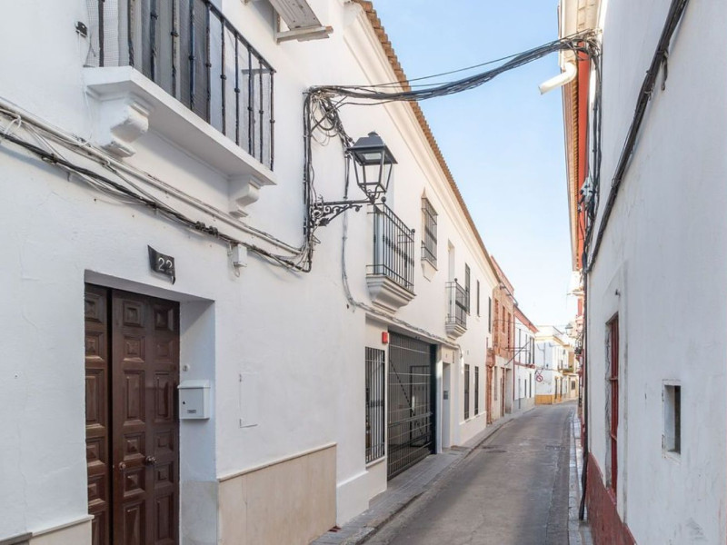 Piso en venta en Calle Cuerpo de Cristo s/n, Palma del Río
photo 2