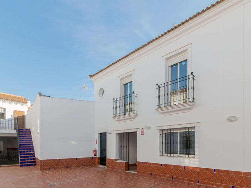 Piso en venta en Calle Cuerpo de Cristo s/n, Palma del Río
photo 4