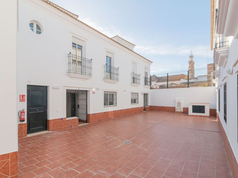 Piso en venta en Calle Cuerpo de Cristo s/n, Palma del Río
photo 5