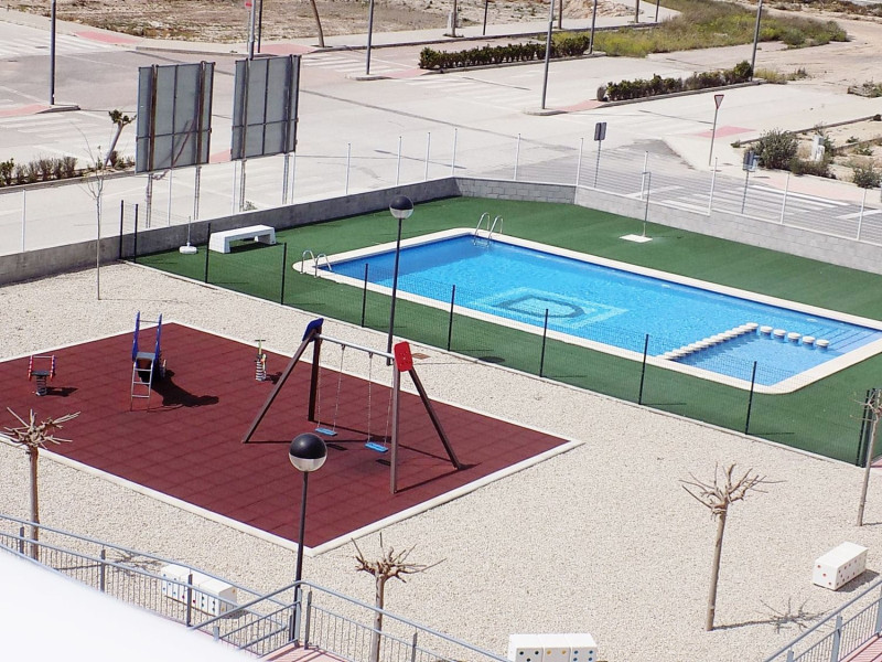 Piso en venta en avenida de la Mujer, 1, Долорес
photo 4