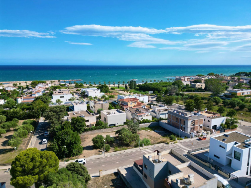 Продажа отдельного шале в Calle Sant Sebastià, 19, Камбрильс photo 4
