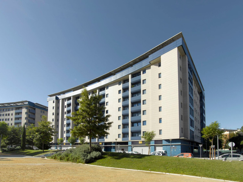 Новостройка Residencial Nuevo San Bernardo в Севилья photo 2