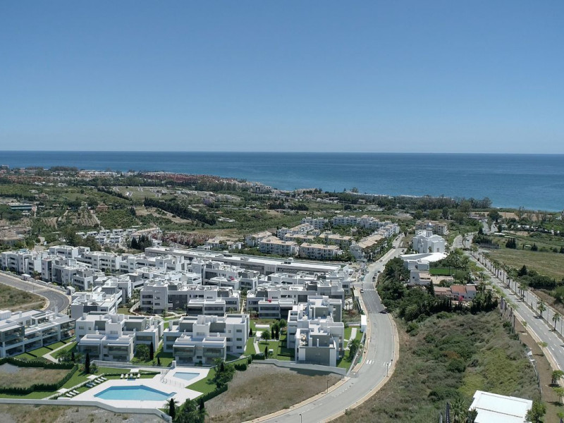 Venta de ático en  Avenida Parque Selwo s/n, Estepona photo 5