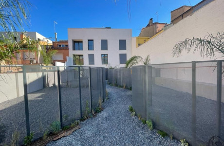 Piso en venta en  Calle Sallarés i Marra, 77, Sabadell photo 3