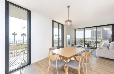 Duplex en venta en Calle Mar Jònica, 1, Badalona thumbnail 2