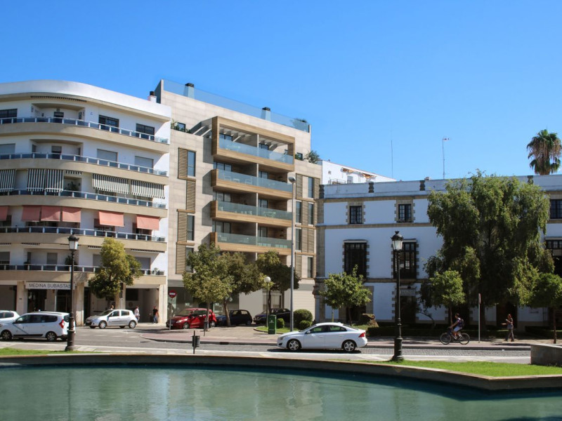 Продажа гаража на Calle Eguiluz, 8 , Херес-де-ла-Фронтера photo 2