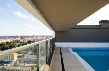 Дуплекс на продажу в Avenida Navarra, 104, Zaragoza photo 1