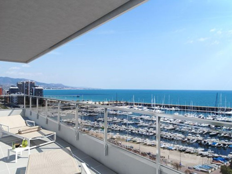 Venta de piso en Avenida Eduard Maristany esquina calle Tortosa s/n, Badalona
photo 3