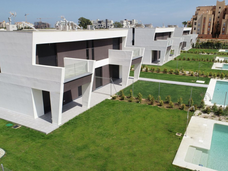 Obra nueva Casas de las Marismas, Isla Canela en Ayamonte (Revista) photo 2