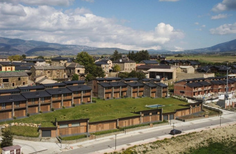 Таунхаус на продажу в , Puigcerdà photo 2