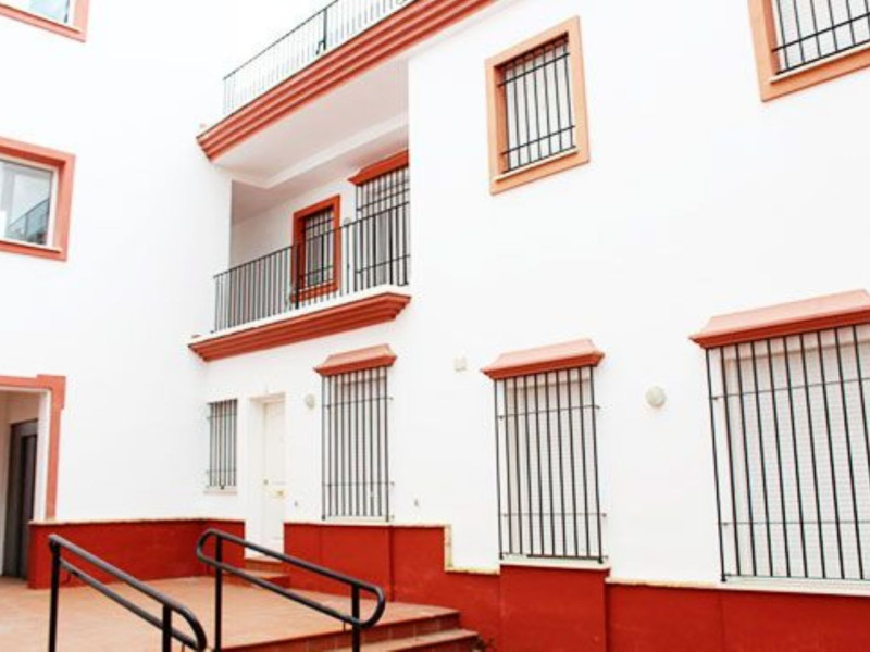 Продажа гаража на Calle la Sabina , Алмонте photo 4