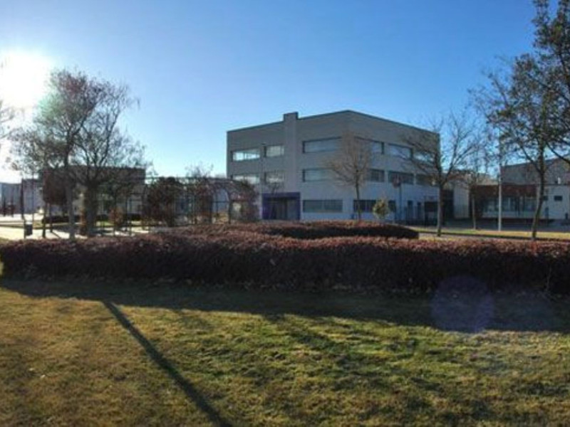 Oficinas Tren Expreso Venta Baños