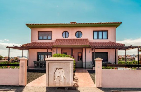 Semi-detached house for sale in Calle Majanicho , La Oliva thumbnail 2