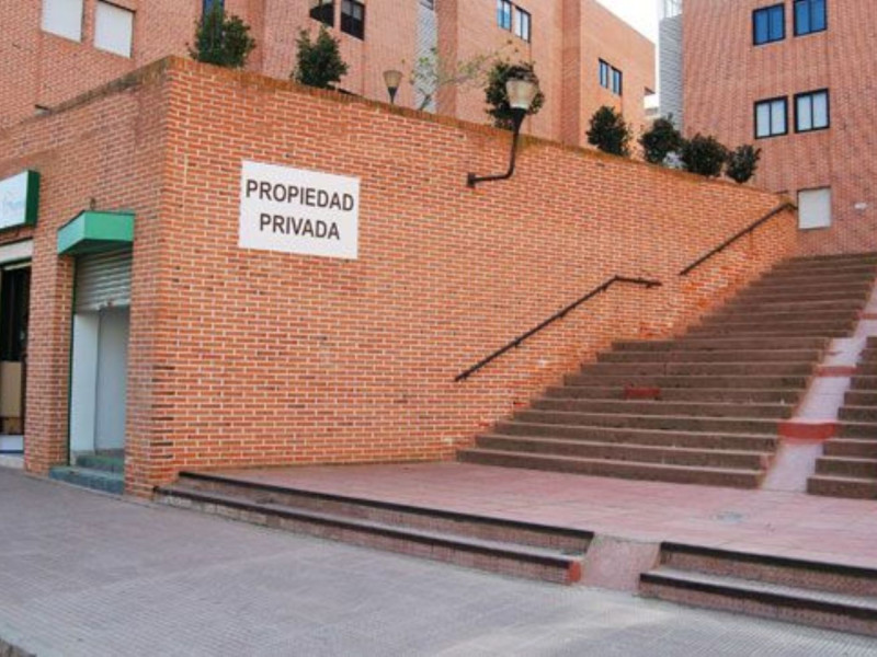 Nowa nieruchomość Locales, CL.De Los Platanos, 2 - Arevalo w Arévalo photo 1