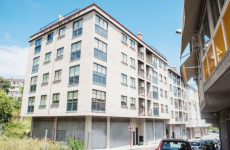 Promoción Piso Garaje Local CL Carriarico Aliseda obra nueva en Ourense photo 2