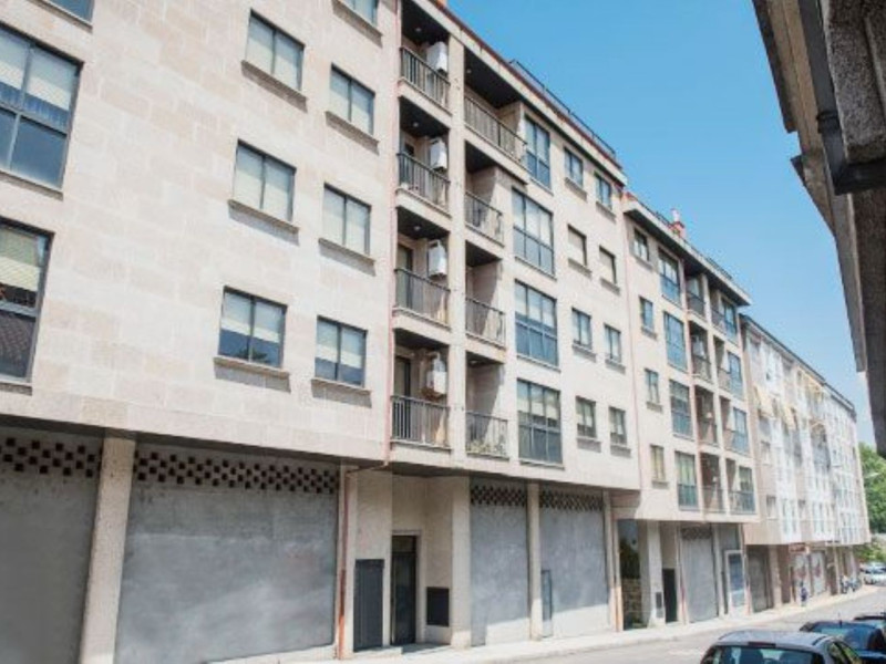 Новостройка Piso Garaje Local CL Carriarico Aliseda в Орэнсе photo 4