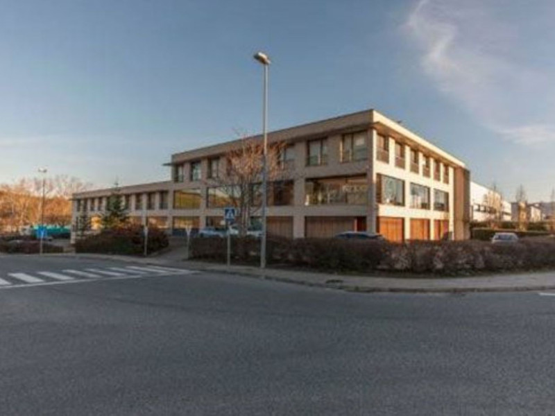 Новостройка Locales Oficinas Comerciales En Orcoyen в Оркойен photo 1