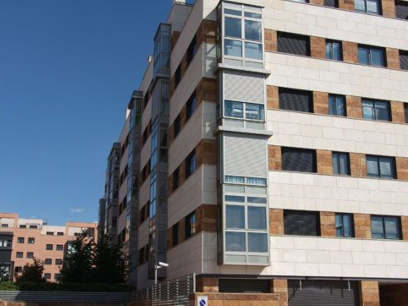Obra nueva Urbanizacion Residencial Sanchinarro en Madrid (Revista) photo 4