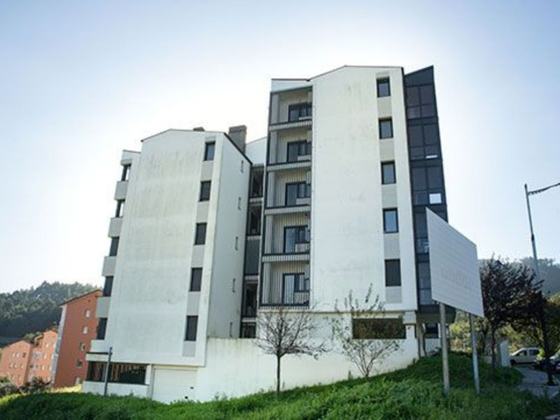 Obra nueva Edificio Lago Urb. Palmeiro en Xove (Revista) photo 5