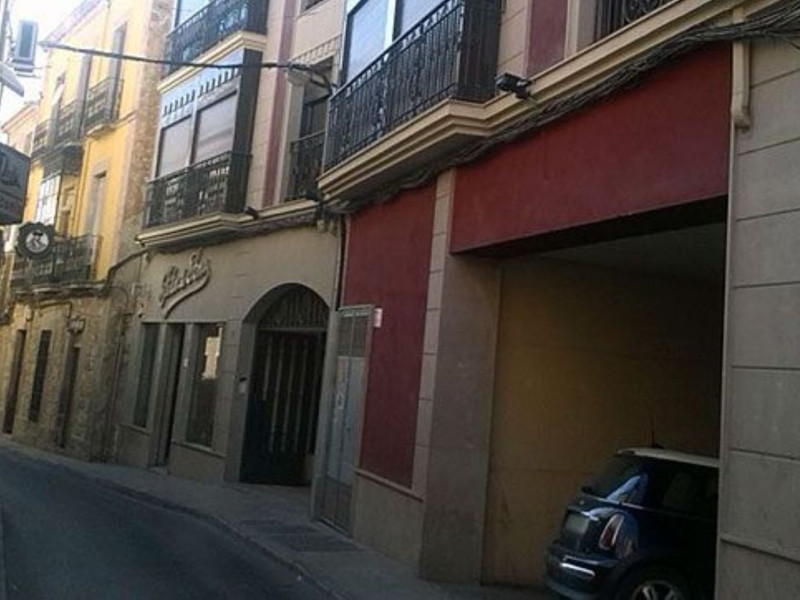 New construction Pz,VI,Lc,CL.Zabala Yperez Galdos-linares in Linares photo 3