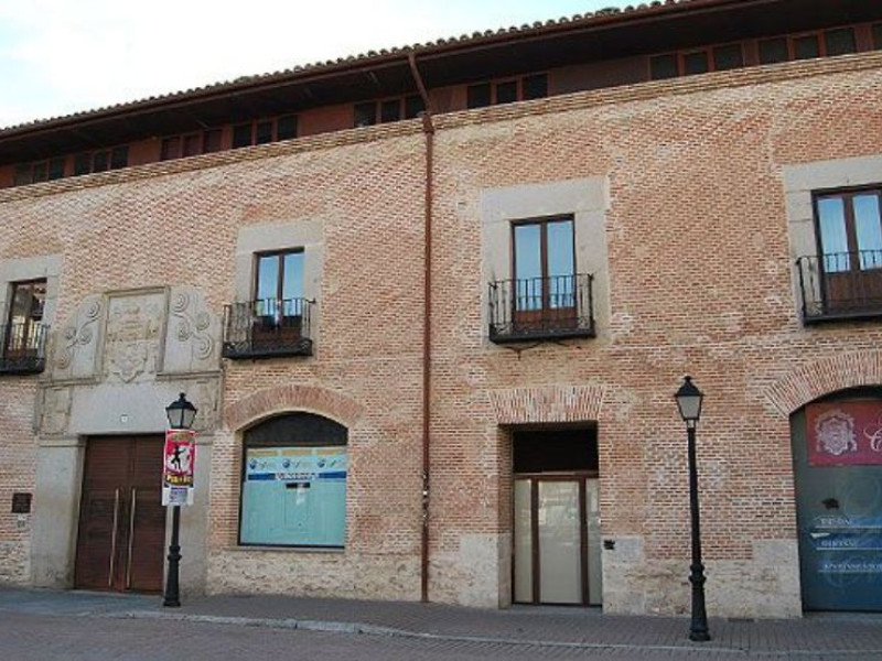 Loc.Y Of., Pza.Del Salvador, 9 - Arevalo