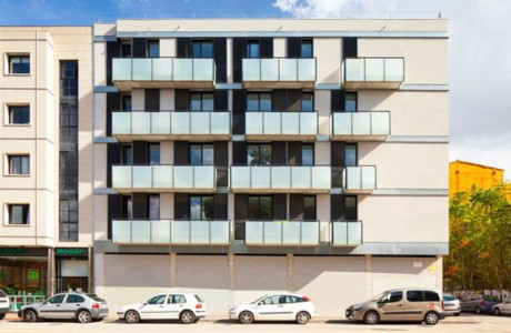Promoción Viviendas, Garajes y Local En Girona obra nueva en Girona photo 1