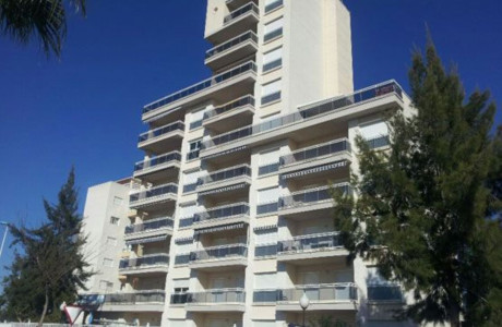 Ático en venta en Calle Alcalde Rosalino Pérez Hde, Guardamar del Segura thumbnail 1