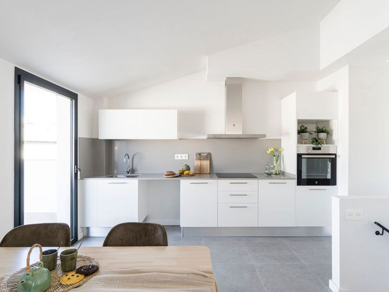 Продажа квартиры на Calle Guipúscoa, 16, Терраса
photo 4