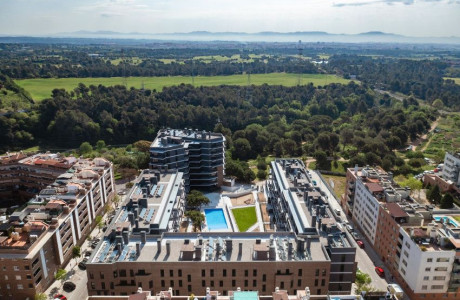 Piso en venta en Carrer del Pedraforca s/n, Terrassa photo 1