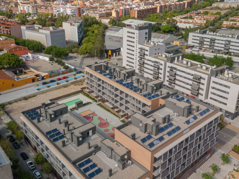 Obra nueva Can Fàbregas en Mollet del Vallès (Revista) photo 3
