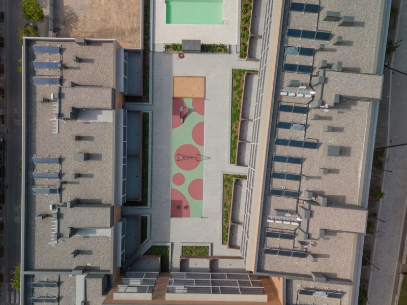 Obra nueva Can Fàbregas en Mollet del Vallès (Revista) photo 4