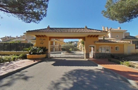Продажа квартиры в  Avenida los Cortijos, Sotogrande photo 1
