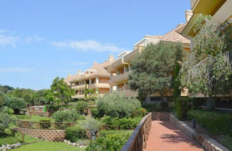 Продажа квартиры в  Avenida los Cortijos, Sotogrande photo 4