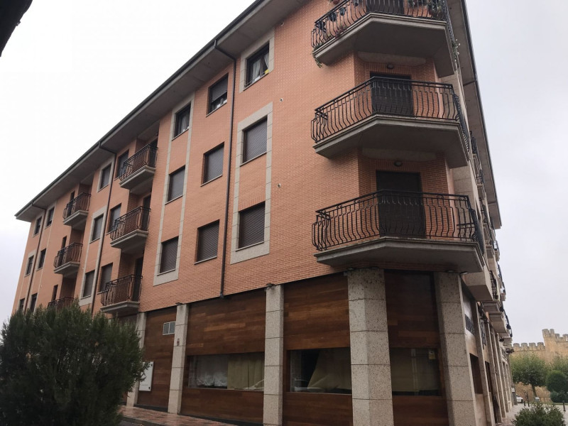 New construction Edificio Santo Domingo in Valencia de Don Juan photo 3