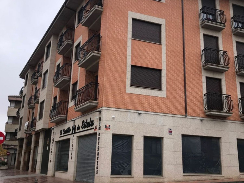 New construction Edificio Santo Domingo in Valencia de Don Juan photo 4